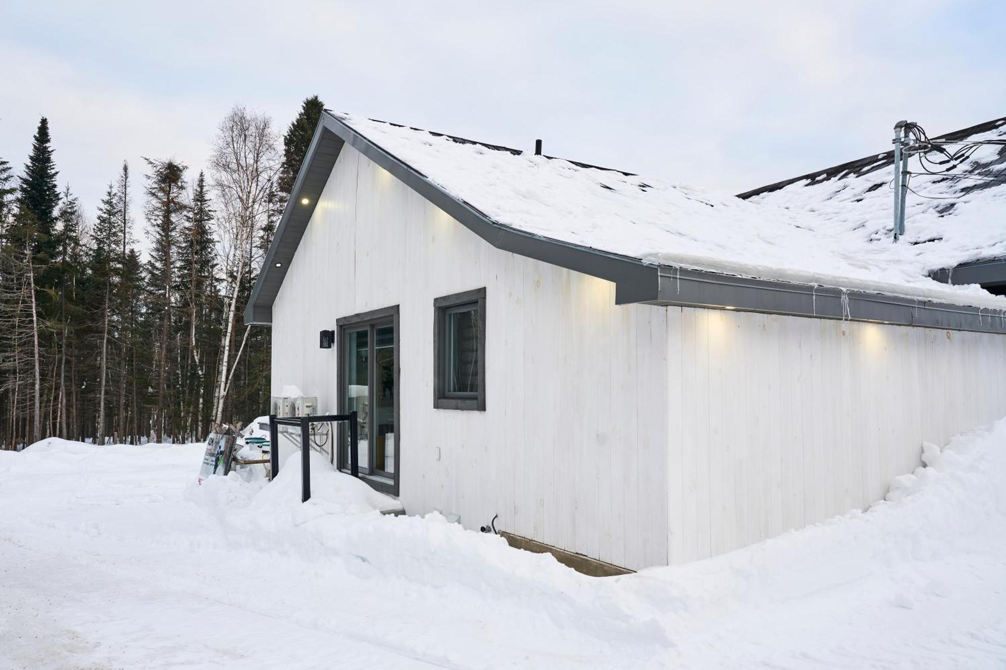 Hebergement Du Grenier 2 0 Notre-Dame-des-Monts エクステリア 写真